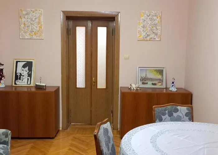 Space Apartment